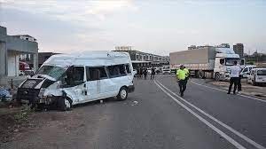 urmiyada-mekteblileri-dasiyan-avtobus-qezaya-ugrayib-11-yarali-varnbsp-1746215180